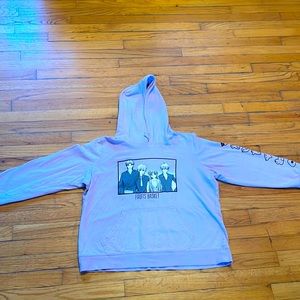 Hot Topic Animé sweat shirt lavender colored